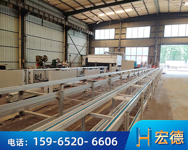 滾子鏈輸送機(jī)